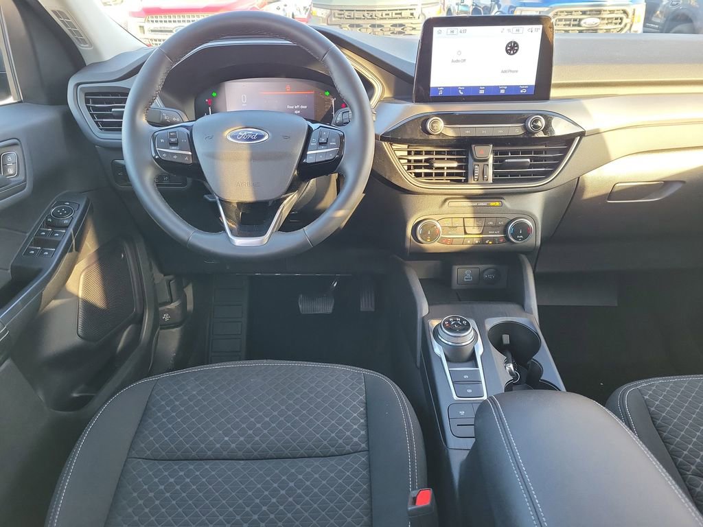 Certified 2023 Ford Escape Active AWD/4WD image 12