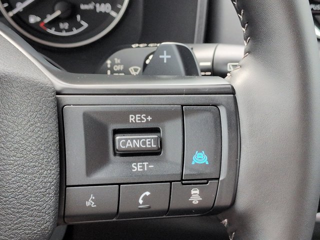Certified 2026 Nissan Rogue SV FWD image 25