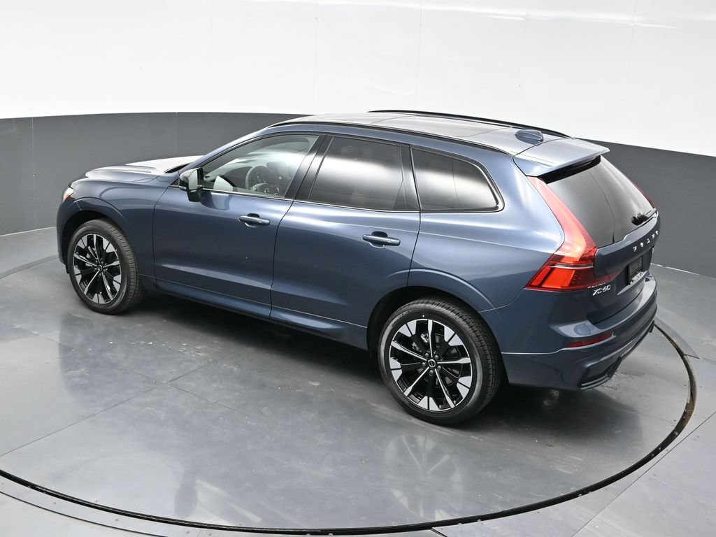 New 2026 Volvo XC60 B5 Plus w/ Climate Package AWD/4WD image 43
