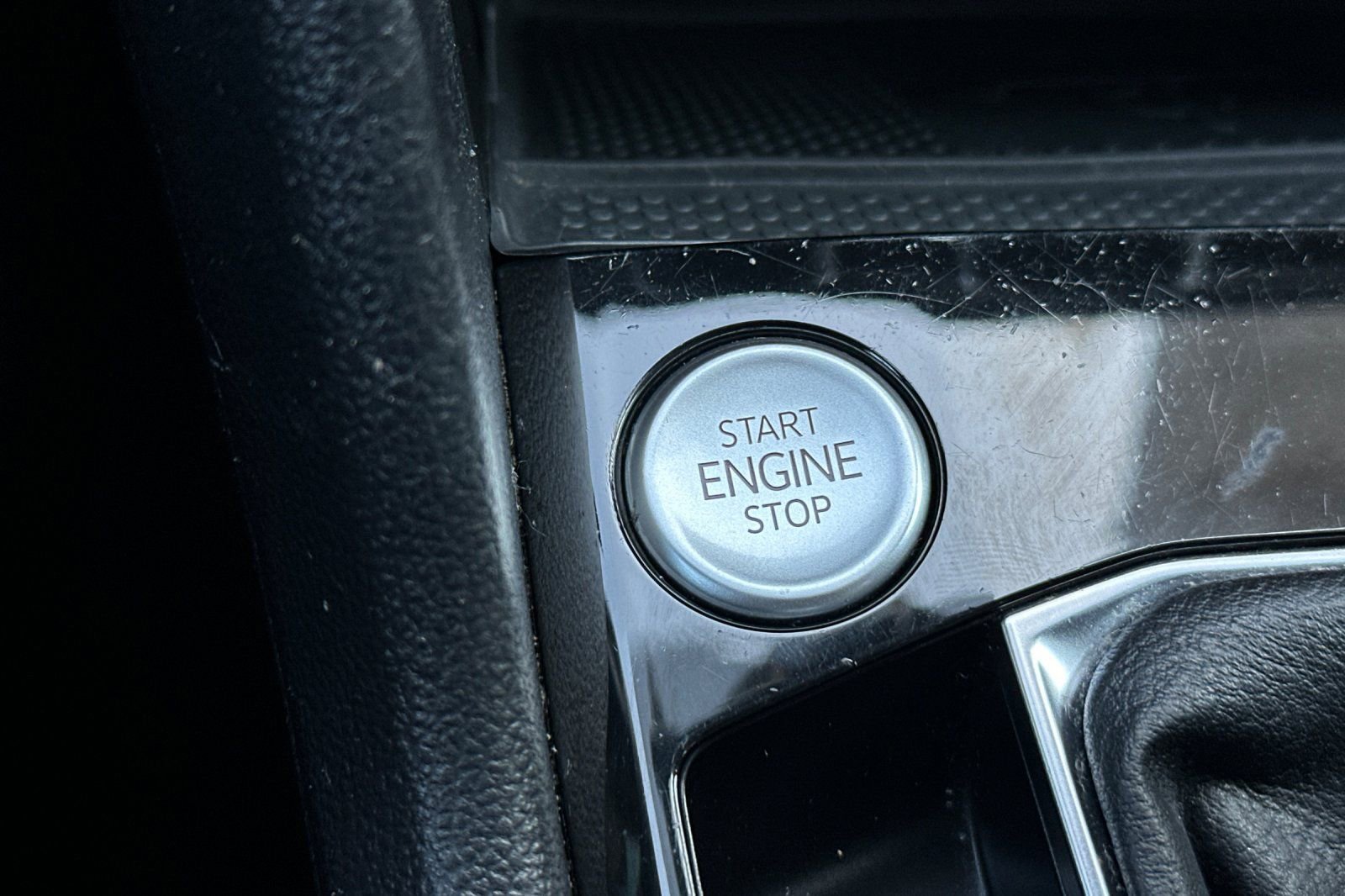 Certified 2023 Volkswagen Taos SE image 22