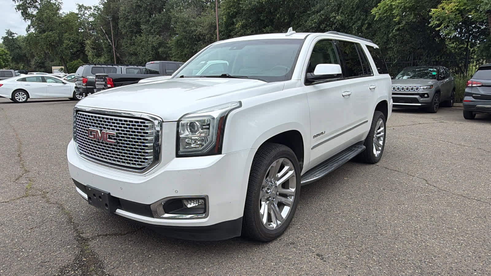 Used 2016 GMC Yukon Denali w/ Open Road Package AWD/4WD image 1