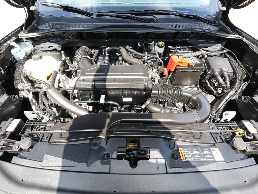 Used 2026 Ford Escape Active w/ Cold Weather Package FWD image 18