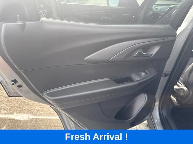 Used 2025 Chevrolet TrailBlazer LT FWD image 13