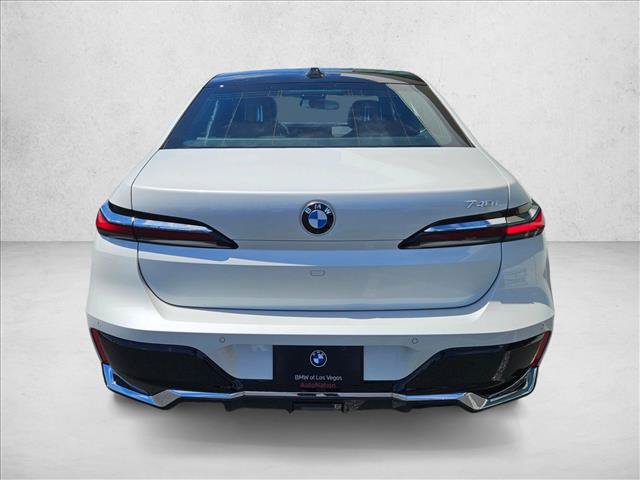 New 2026 BMW 740i RWD image 8