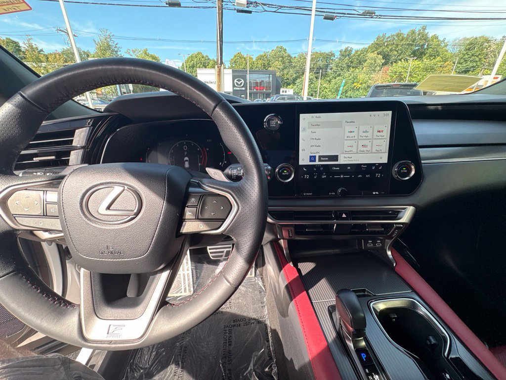 Used 2024 Lexus RX 350 F Sport w/ Technology Package AWD/4WD image 13
