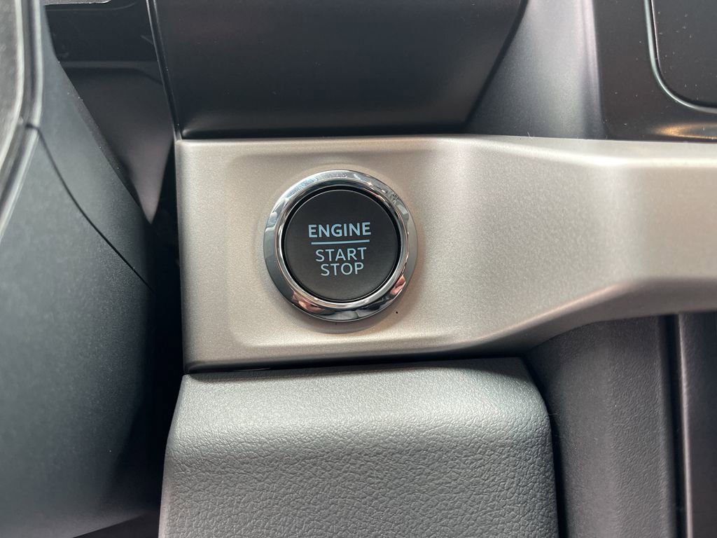 New 2026 Ford F350 XLT w/ XLT Premium Package image 11