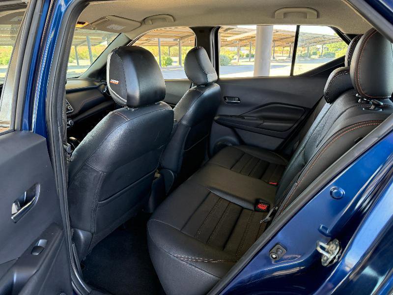 Used 2019 Nissan Kicks SR w/ SR Premium Package FWD image 14