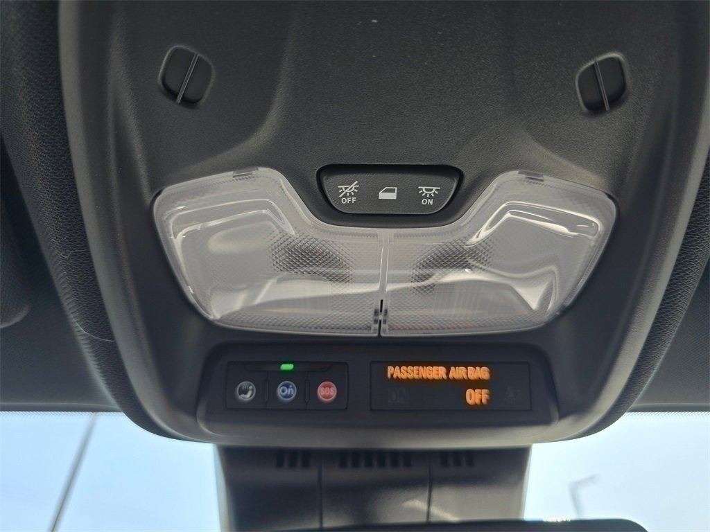 New 2025 Chevrolet Colorado LT w/ LT Convenience Package image 29