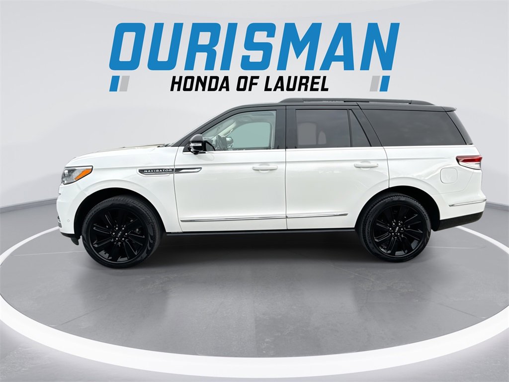 Used 2022 Lincoln Navigator Black Label image 5