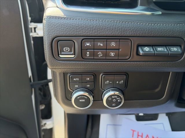 Used 2023 GMC Yukon XL Denali image 19