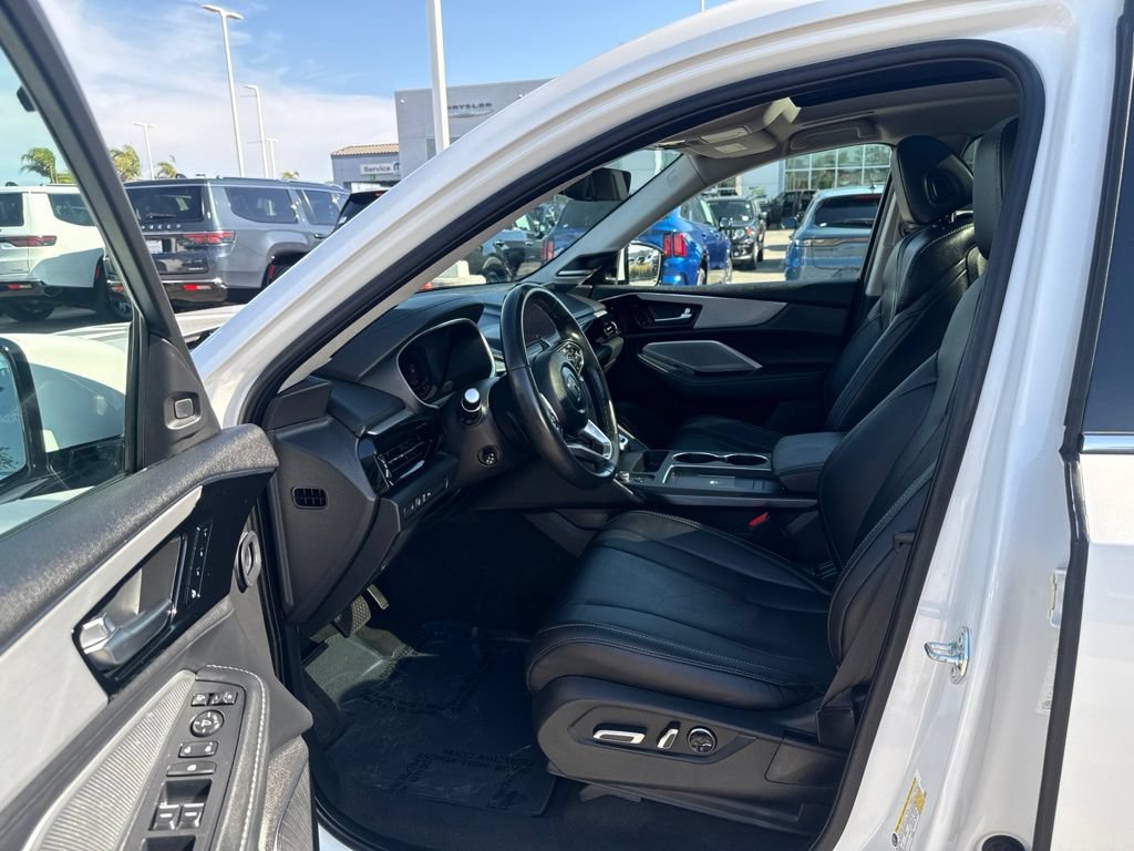 Used 2025 Acura MDX FWD w/ Technology Package image 15