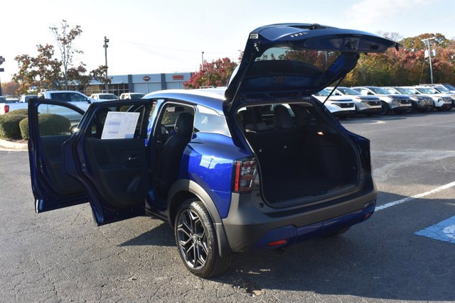 New 2026 Nissan Kicks SR w/ SR Premium Package image 16