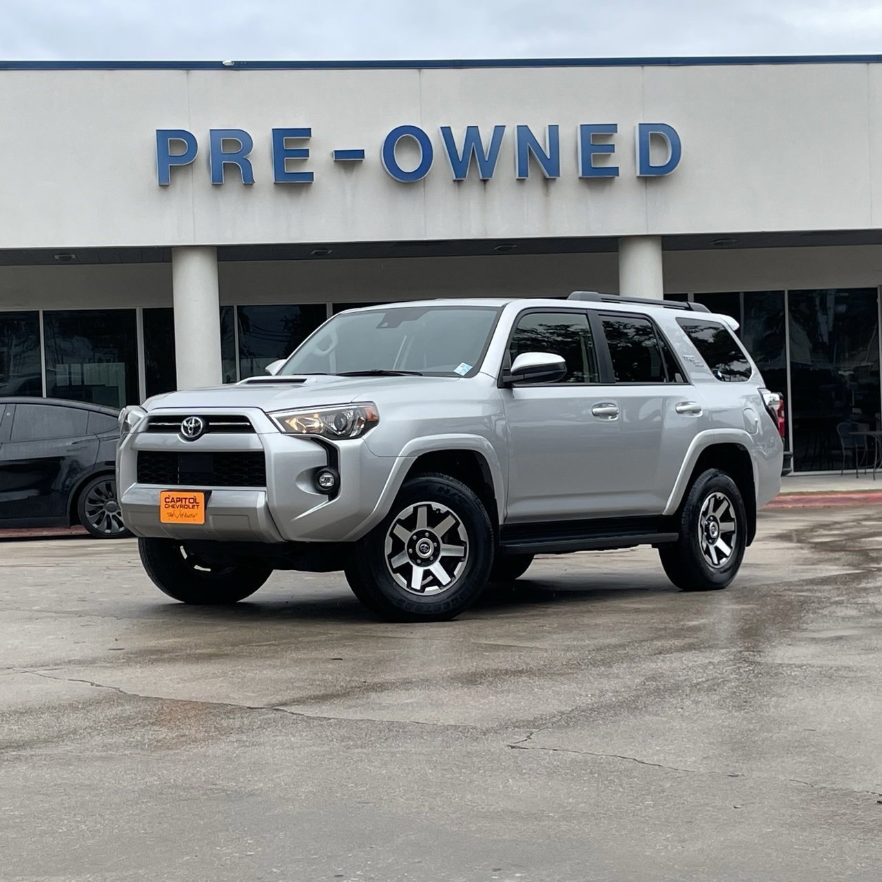 Used 2024 Toyota 4Runner TRD Off-Road image 2