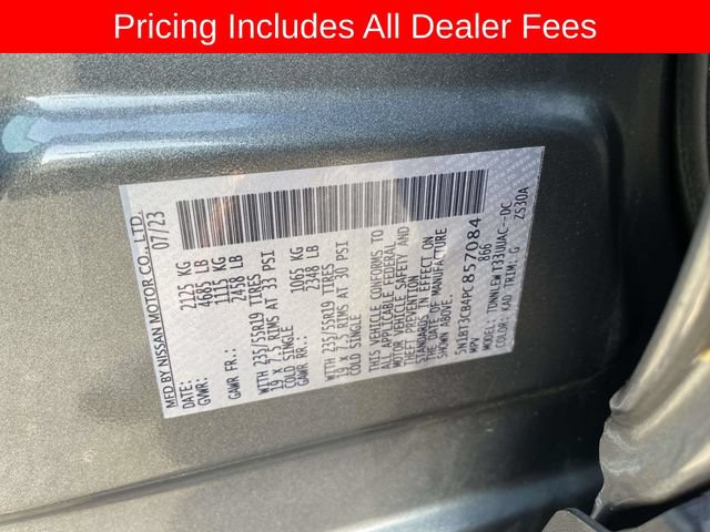 Used 2023 Nissan Rogue SL AWD/4WD image 38