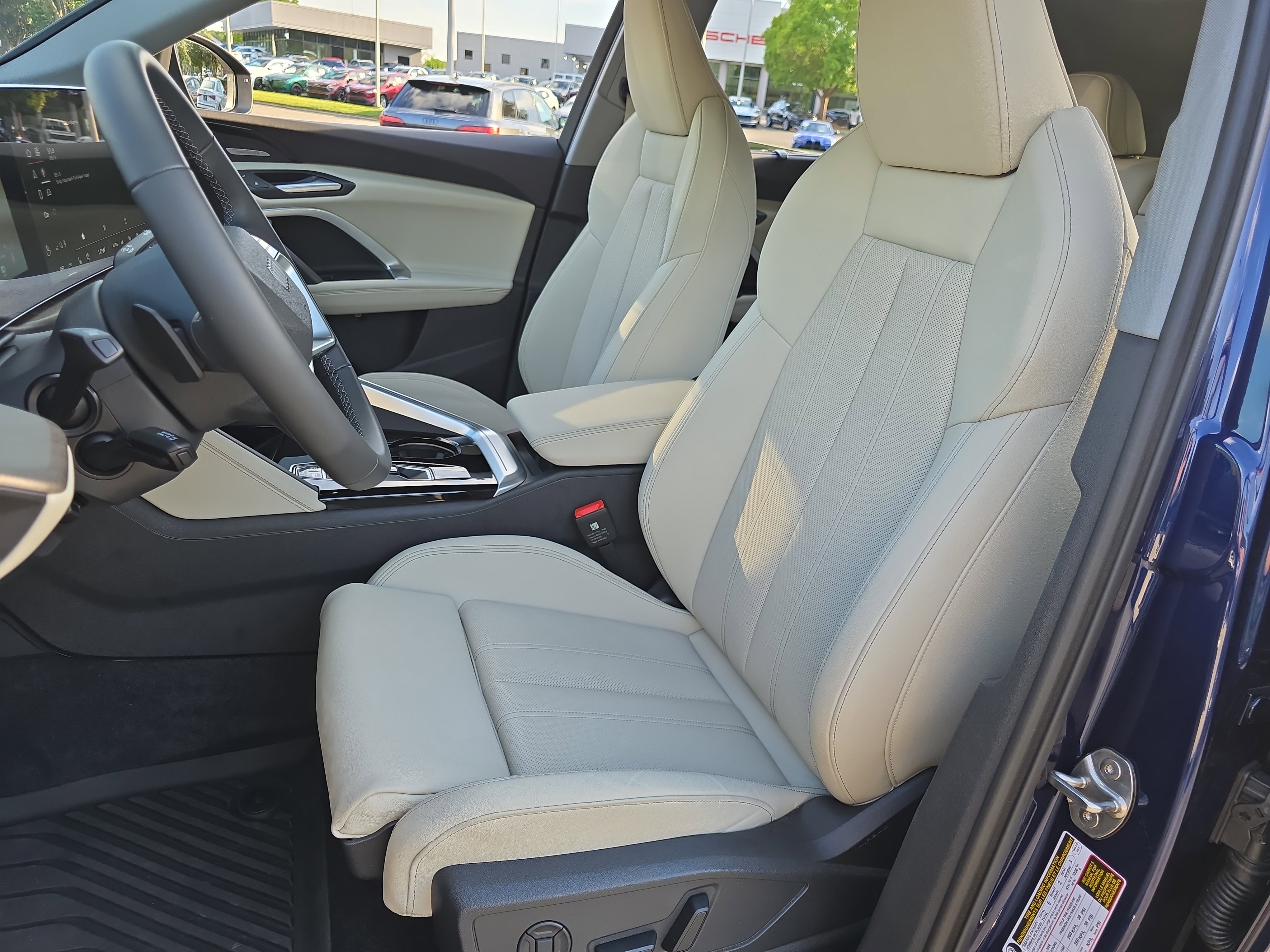 Used 2025 Audi Q5 Prestige AWD/4WD image 15