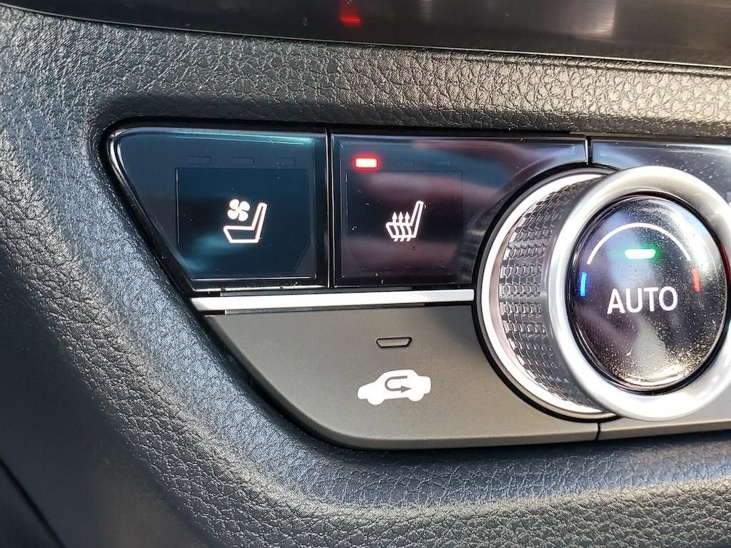 Certified 2025 Acura ADX A-Spec image 28