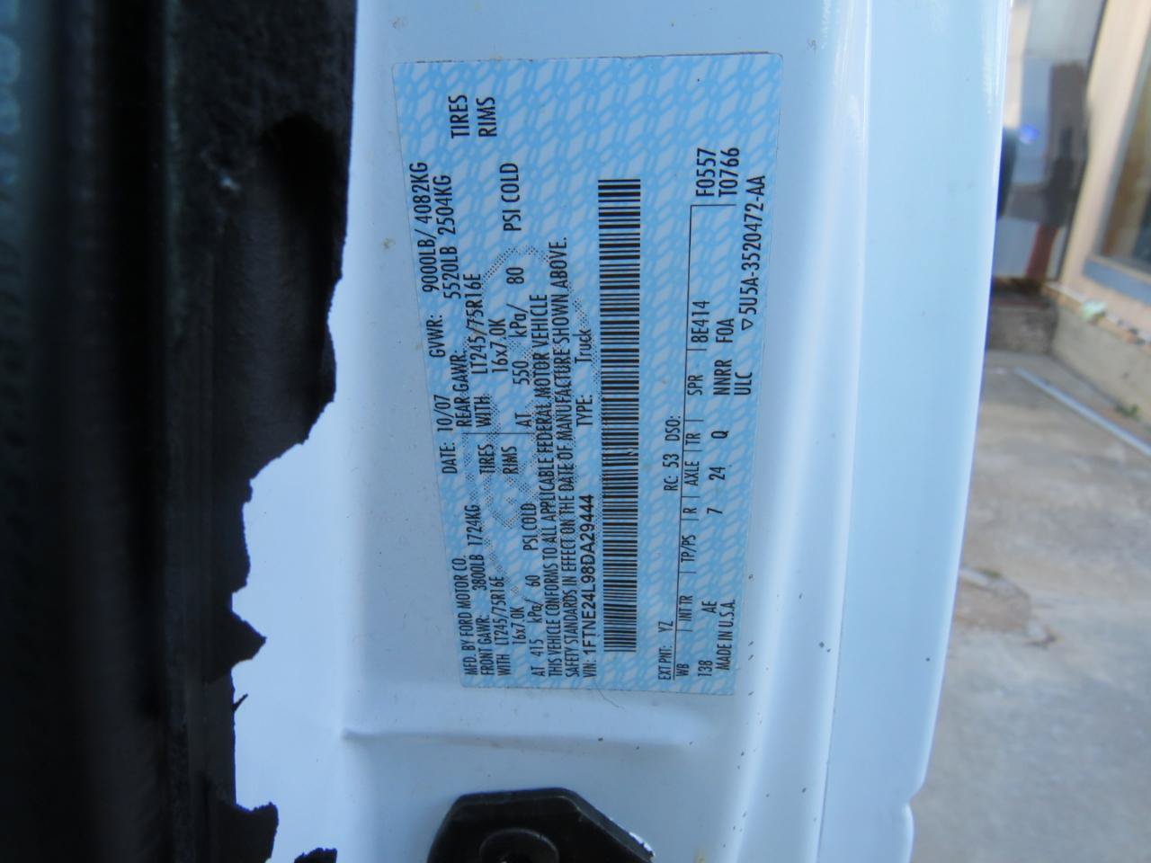 Used 2008 Ford E-250 and Econoline 250 RWD image 32