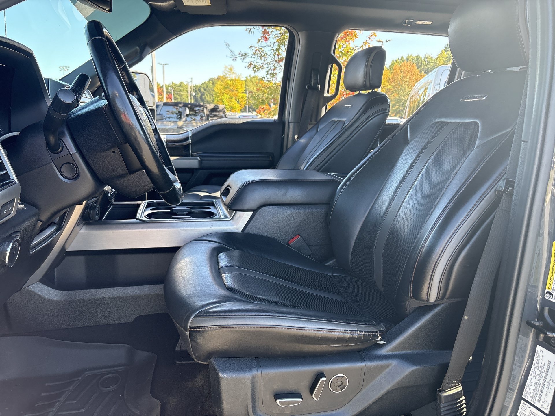 Used 2021 Ford F250 Platinum w/ FX4 Off-Road Package AWD/4WD image 15