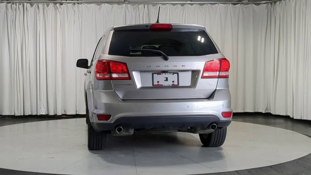 Used 2015 Dodge Journey R/T w/ Flexible Seating Group AWD/4WD image 9