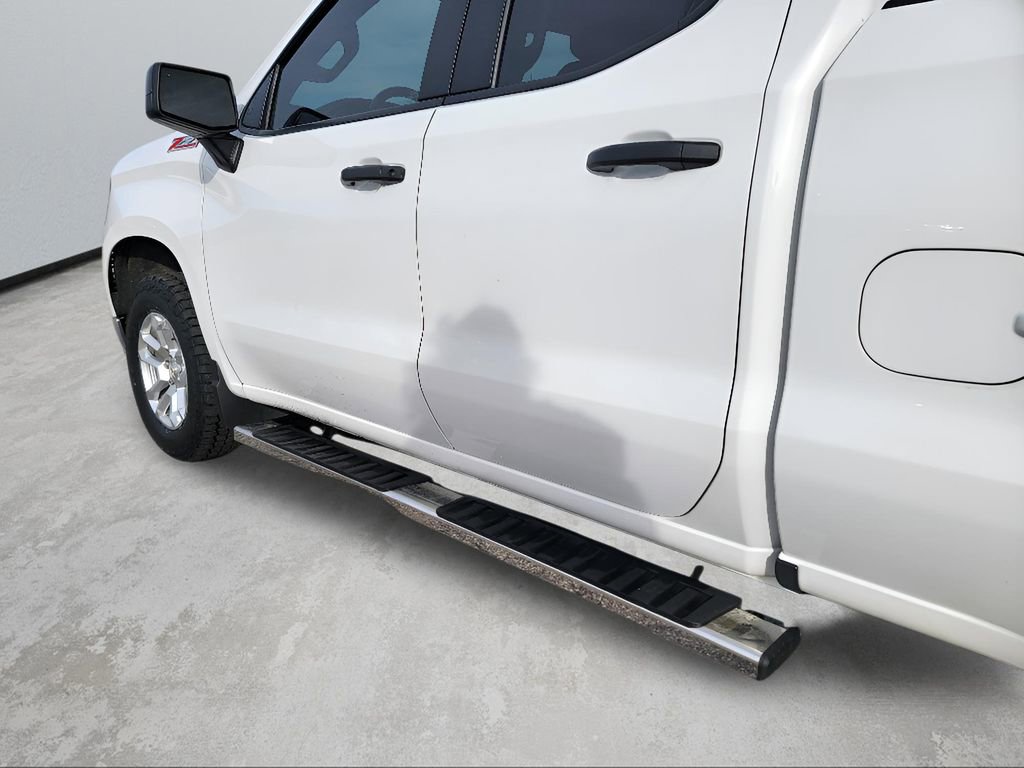 Used 2025 Chevrolet Silverado 1500 W/T w/ WT Value Package image 10