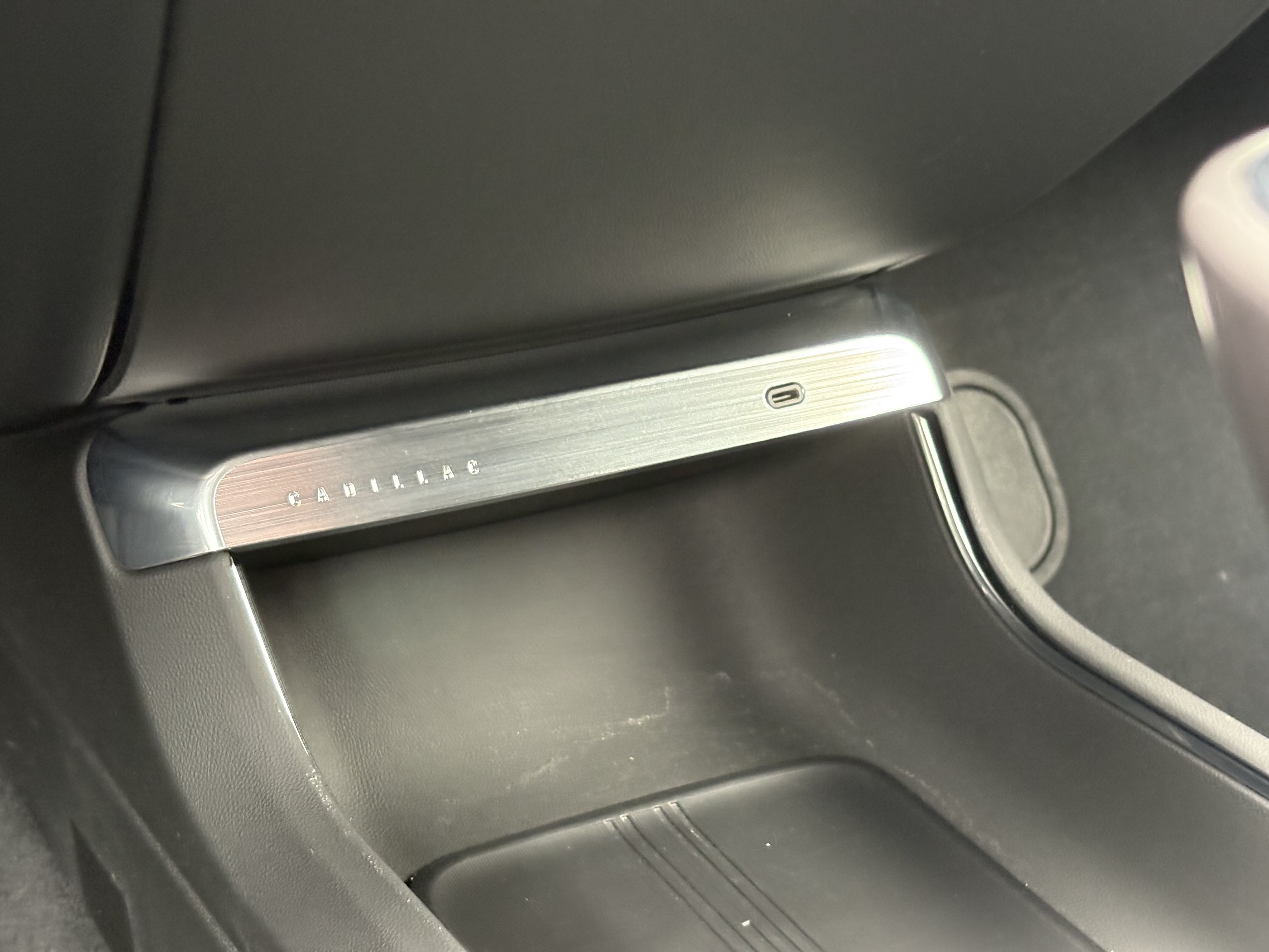 Certified 2024 Cadillac Lyriq Tech AWD/4WD image 25