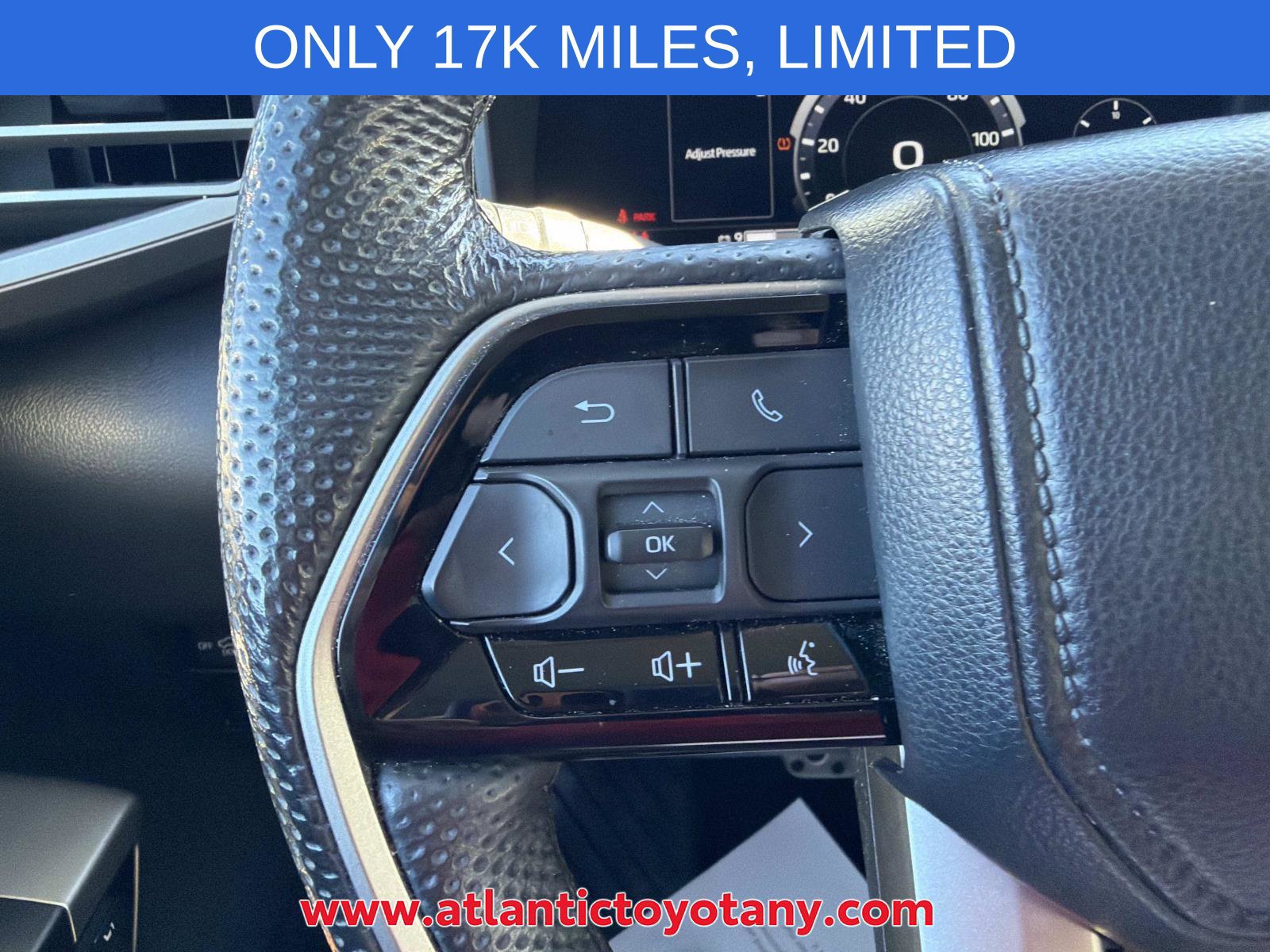Used 2024 Toyota Tundra Limited w/ TRD Off-Road Package AWD/4WD image 28