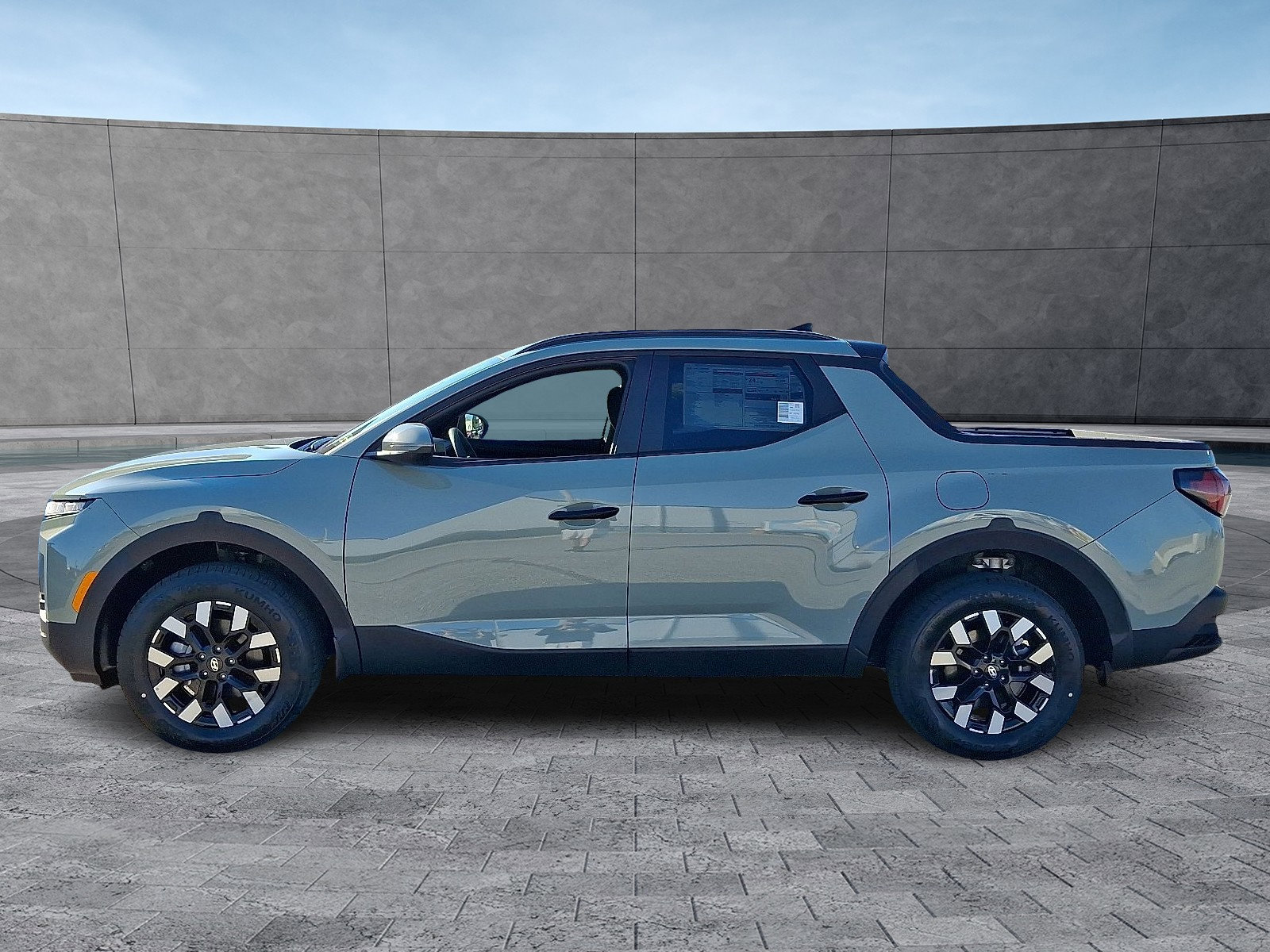 New 2025 Hyundai Santa Cruz SEL image 4