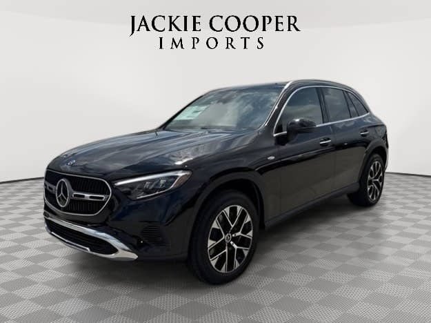 New 2025 Mercedes-Benz GLC 350e 4MATIC image 1