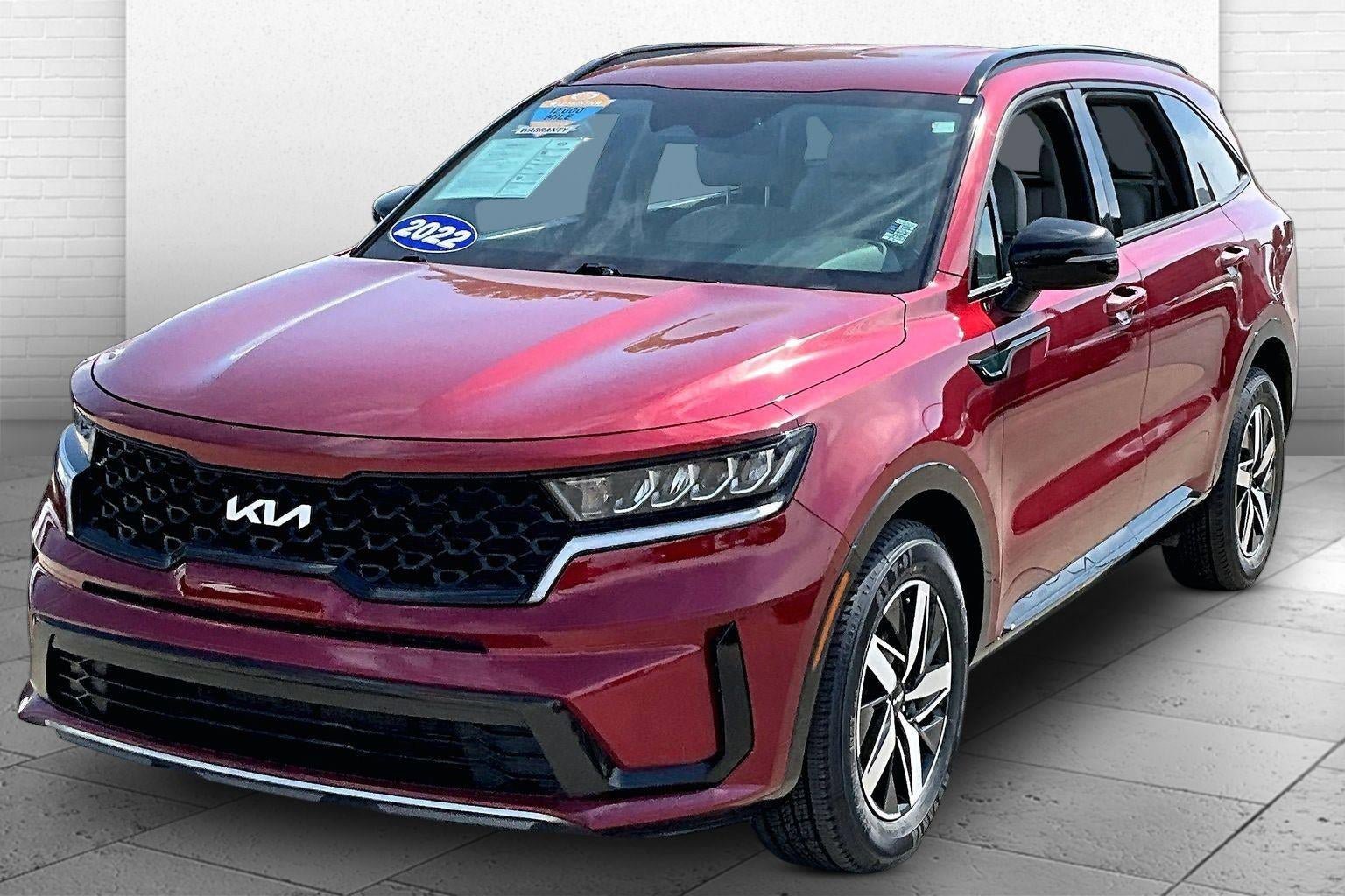 Used 2022 Kia Sorento S FWD image 3