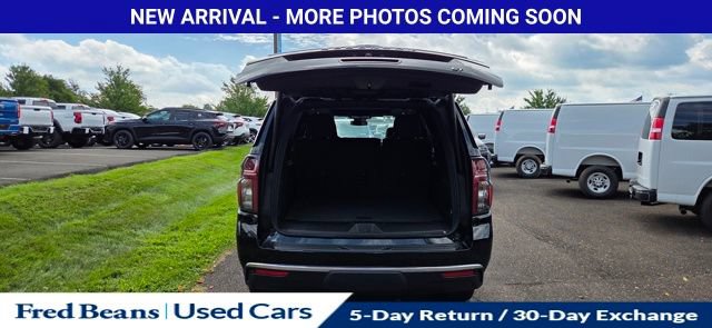 Used 2024 Chevrolet Suburban LT w/ Luxury Package AWD/4WD image 10
