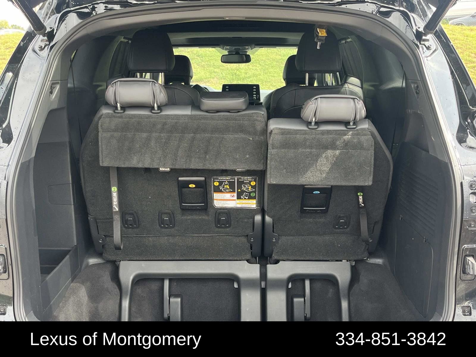 Used 2021 Toyota Sienna XSE image 10