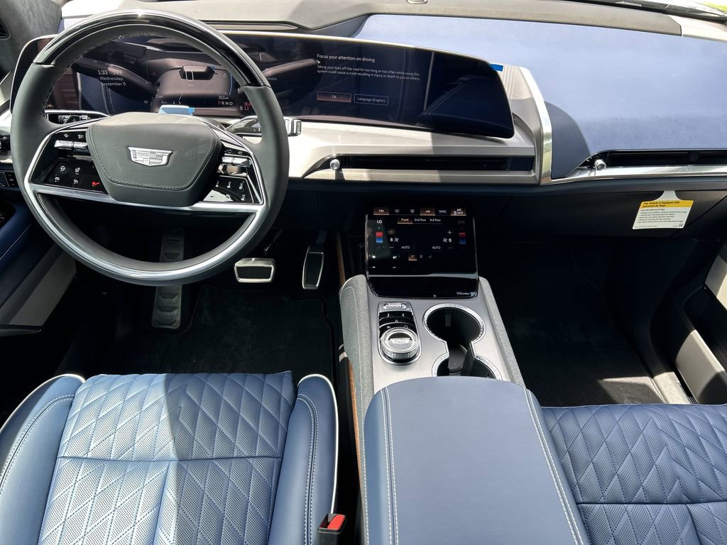 New 2026 Cadillac Vistiq Premium Luxury image 13