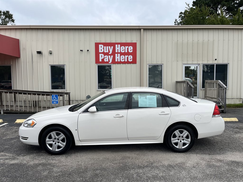 Used 2009 Chevrolet Impala LS image 1