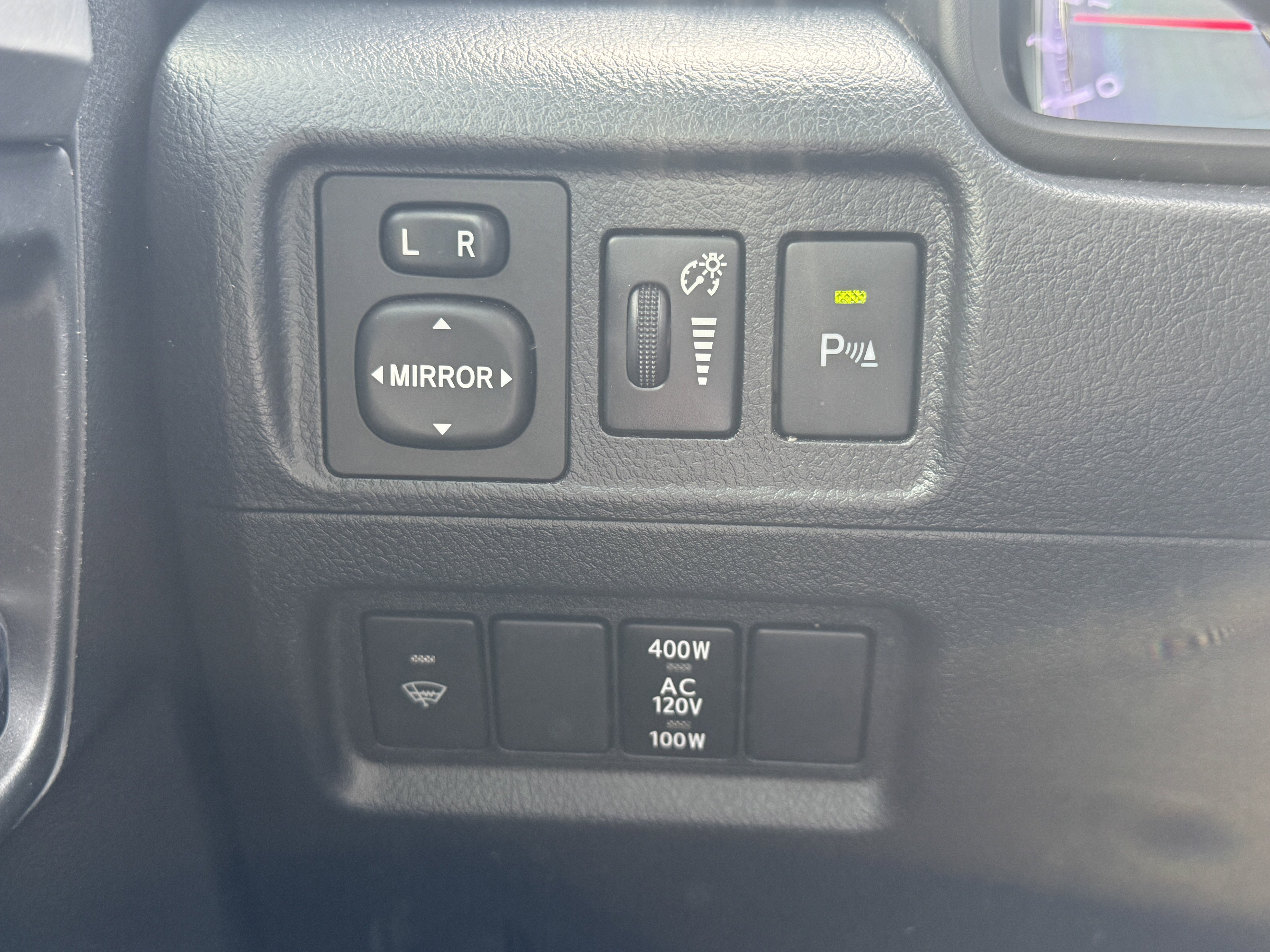 Used 2017 Toyota 4Runner Limited image 36