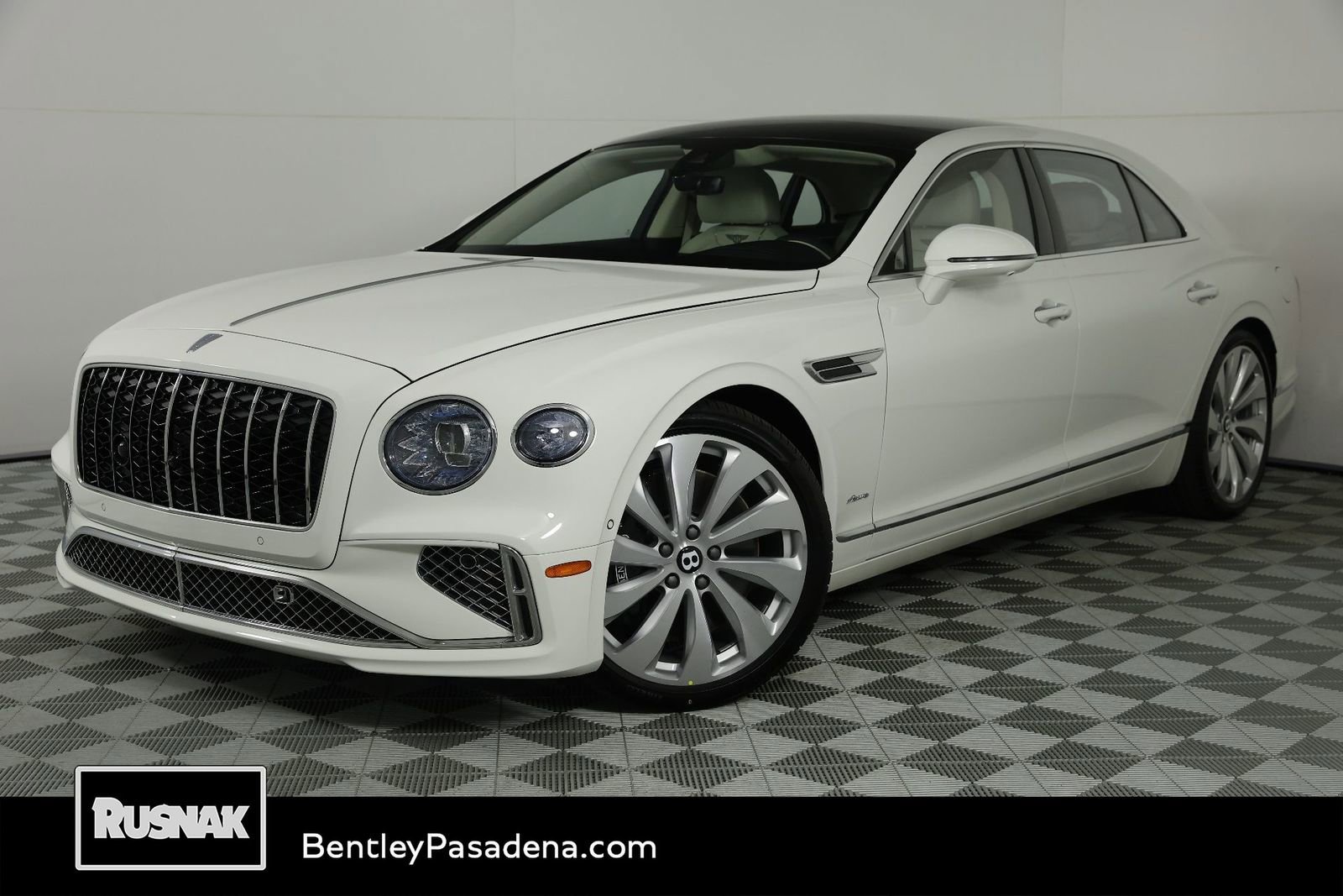 New 2026 Bentley Flying Spur image 1
