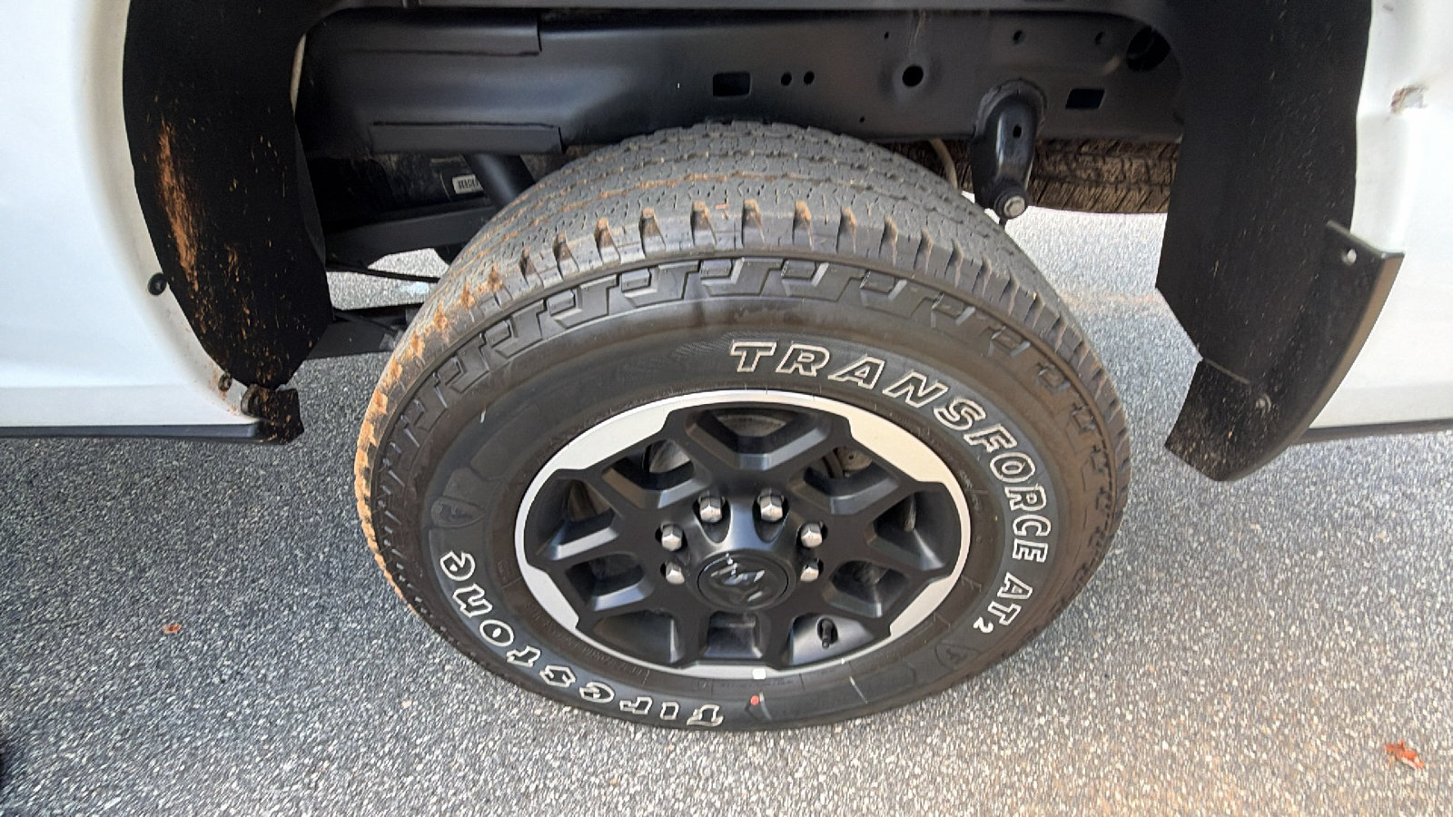 Used 2026 RAM 2500 Laramie AWD/4WD image 12