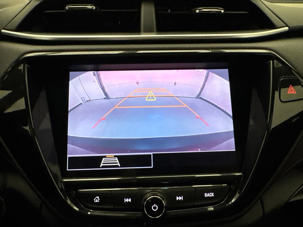 Used 2021 Chevrolet TrailBlazer RS w/ Sun and Liftgate Package FWD image 25