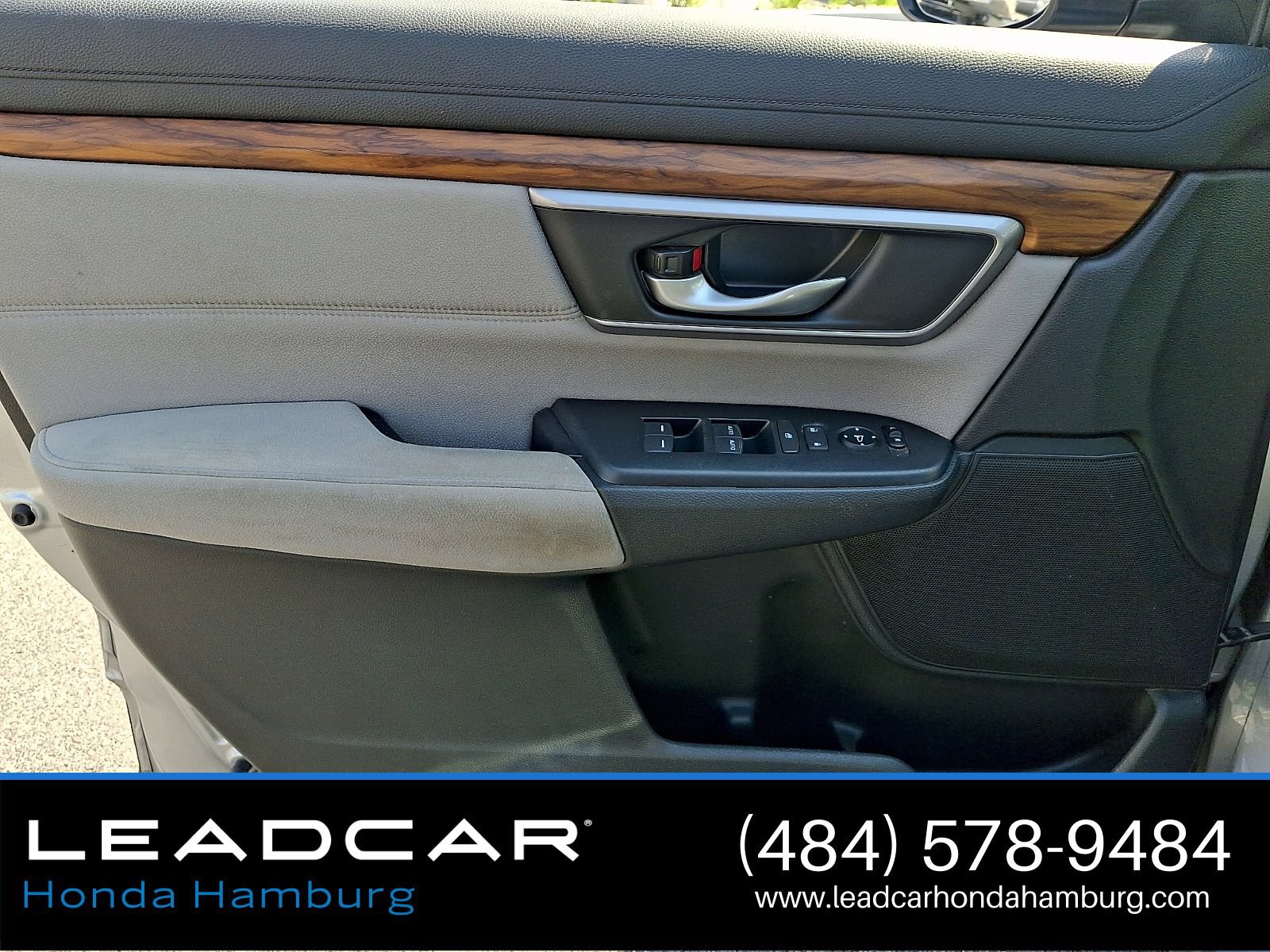 Used 2017 Honda CR-V EX image 13