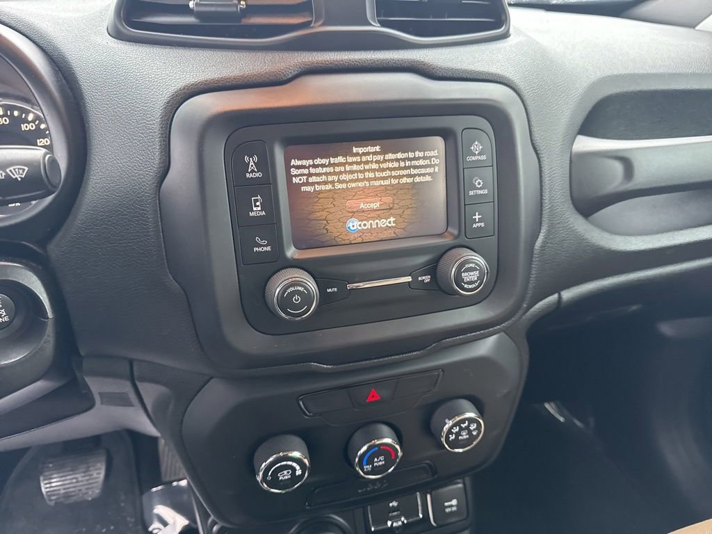 Used 2019 Jeep Renegade Sport image 8