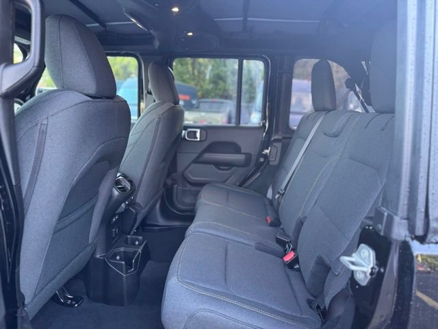 New 2025 Jeep Wrangler Unlimited Sahara AWD/4WD image 17