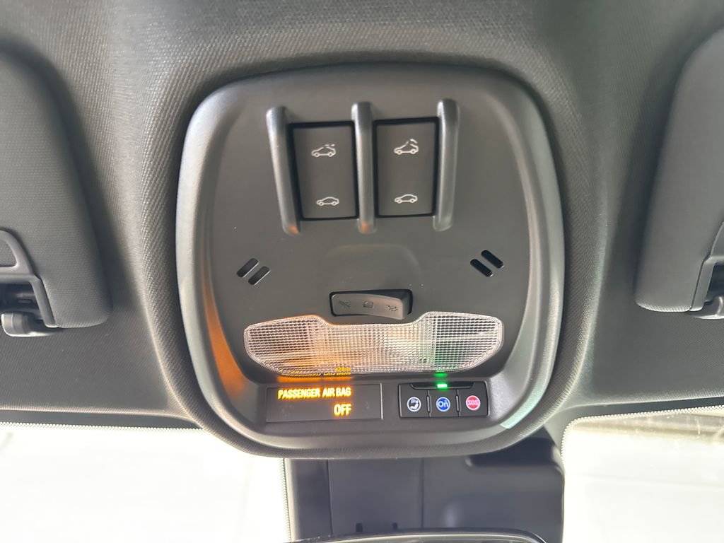 New 2026 Chevrolet Trax RS w/ Sunroof Package FWD image 23
