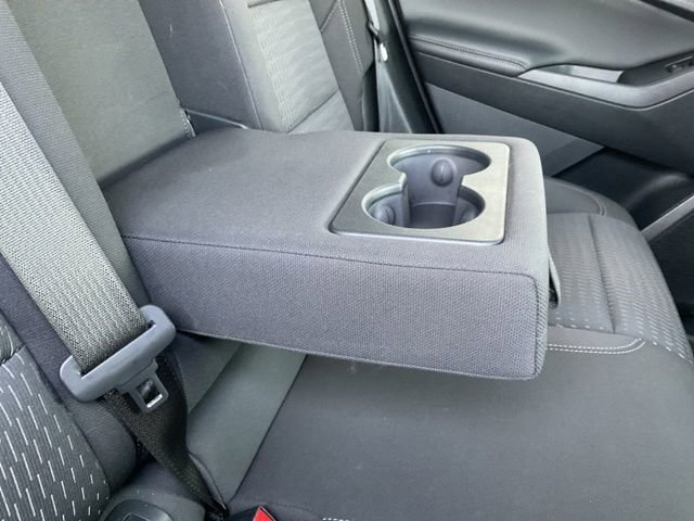 Used 2025 Chevrolet Equinox LT image 11