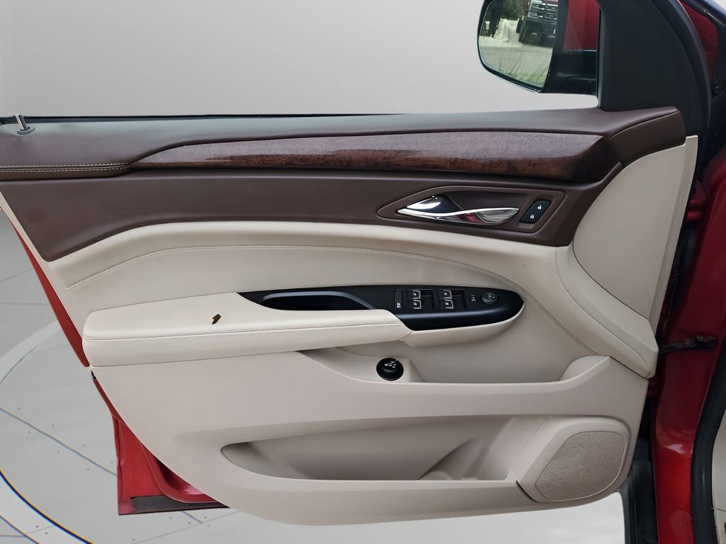 Used 2014 Cadillac SRX Premium image 26