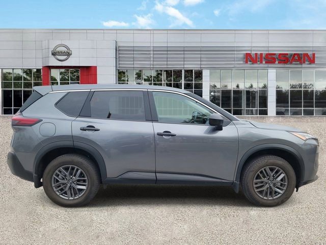 Certified 2023 Nissan Rogue S image 3