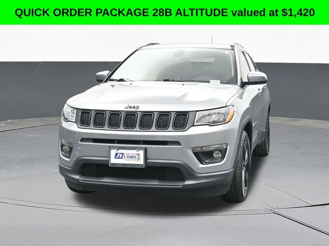 Used 2019 Jeep Compass Altitude image 2