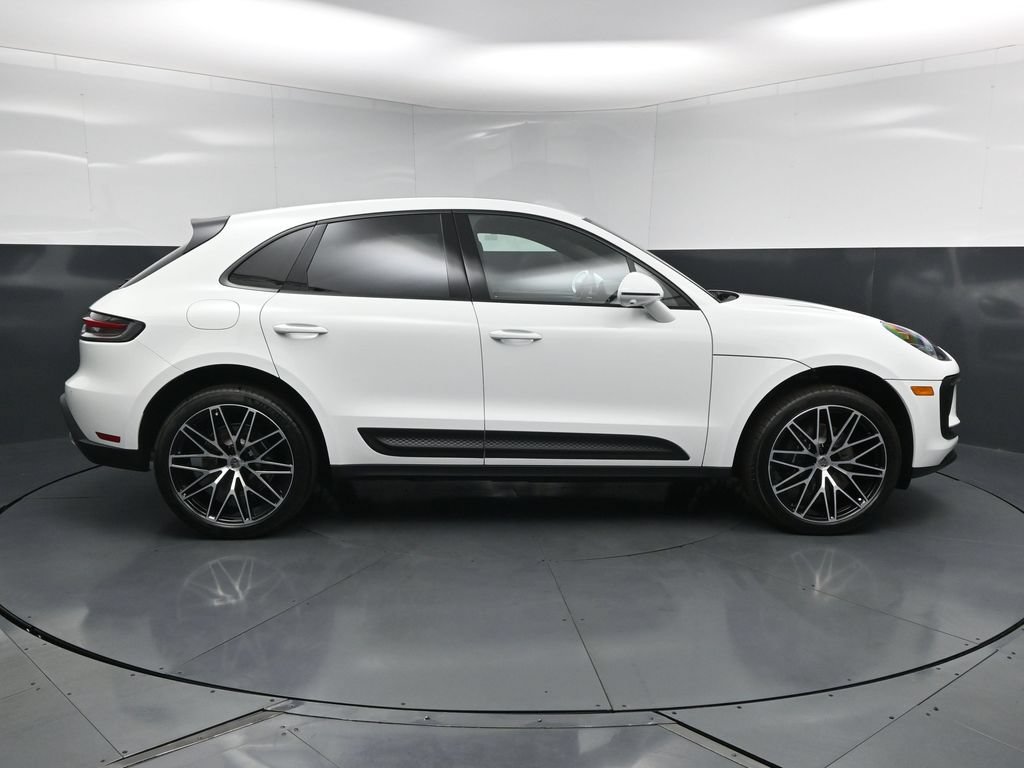 New 2026 Porsche Macan AWD/4WD image 13