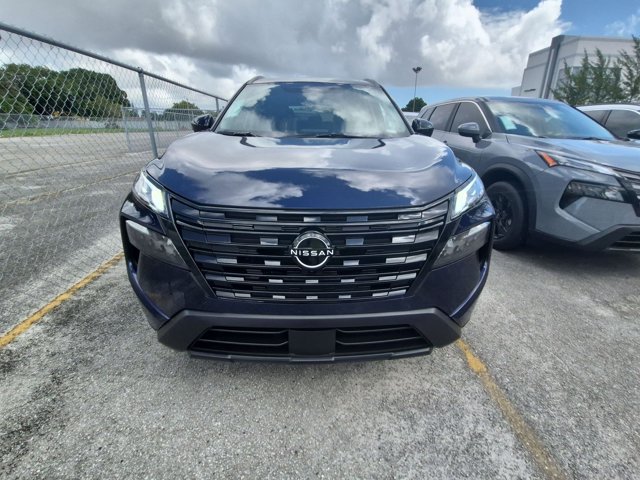 New 2027 Nissan Rogue SV FWD image 5