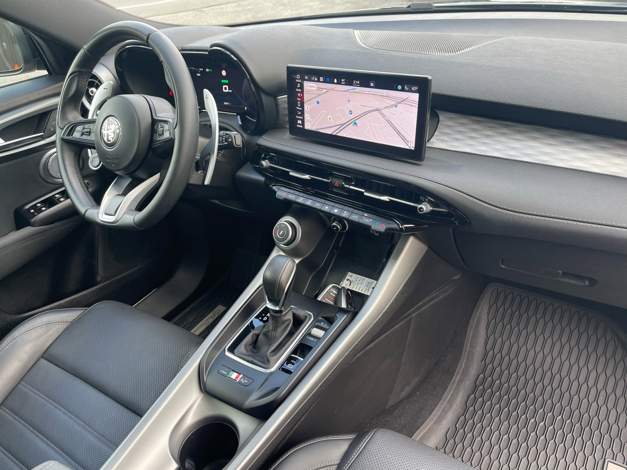 Used 2024 Alfa Romeo Tonale Veloce image 36
