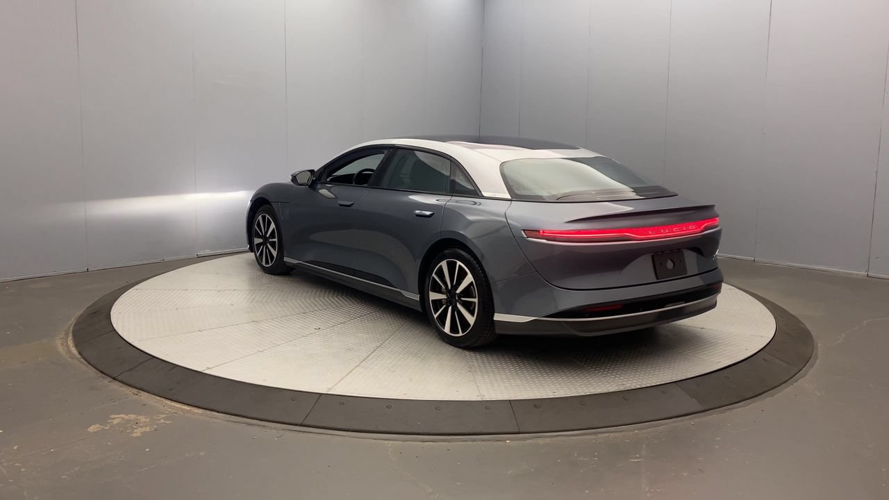 Used 2024 Lucid Air Touring AWD/4WD image 3