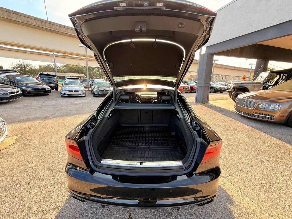 Used 2017 Audi RS 7 Performance w/ Driver Assistance Package image 48